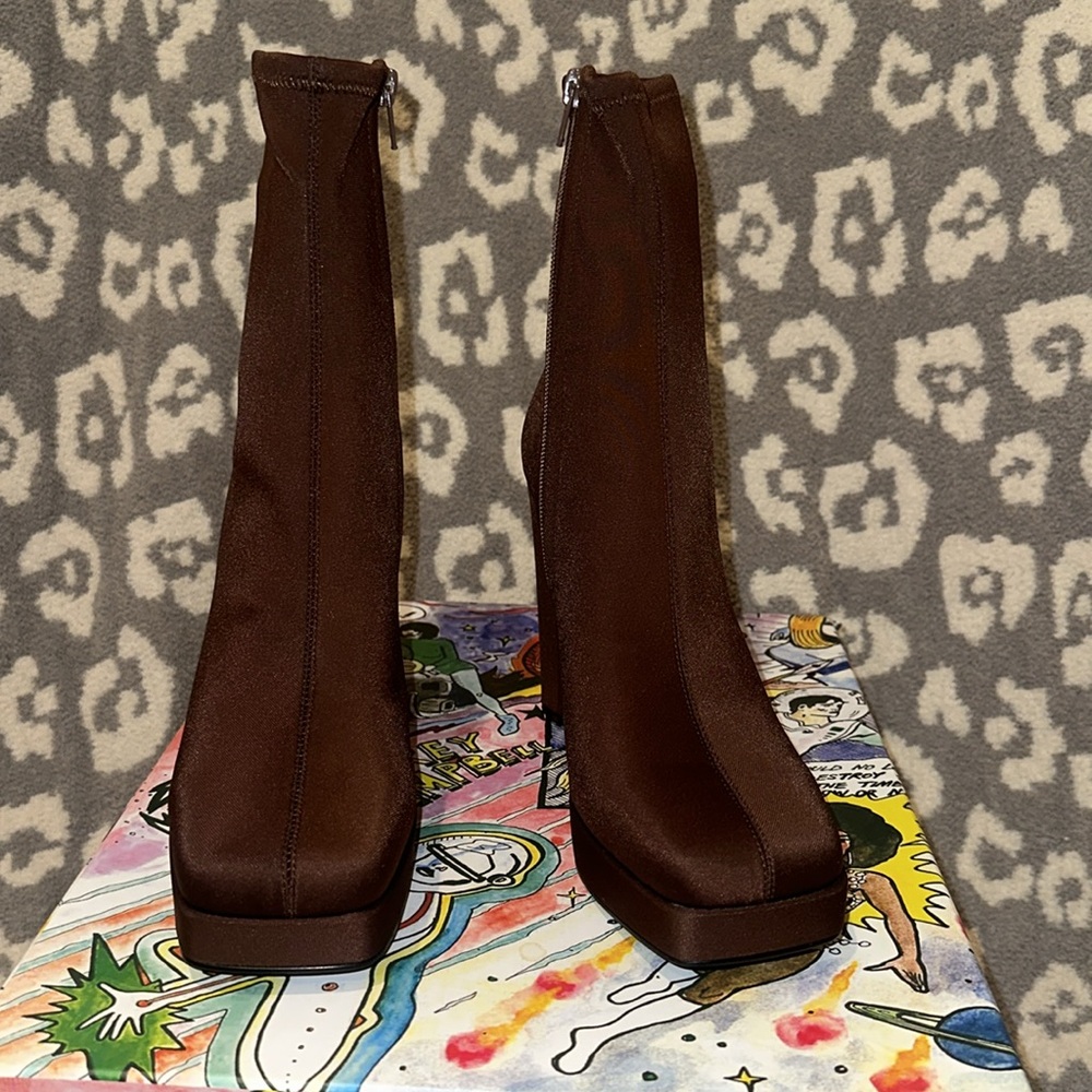 Jeffrey Campbell Arcadia Brown Neoprene Booties 😍 New 🆕 & Never Worn 😍